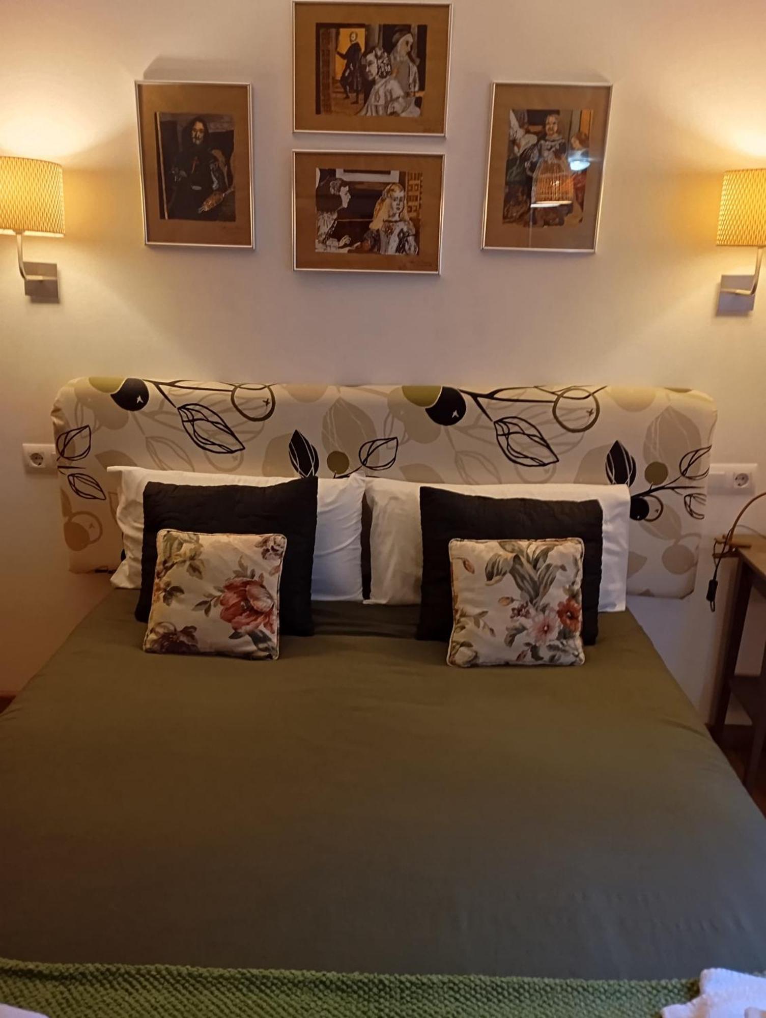 Apartamentos El Camino Villafranca Del Bierzo Extérieur photo